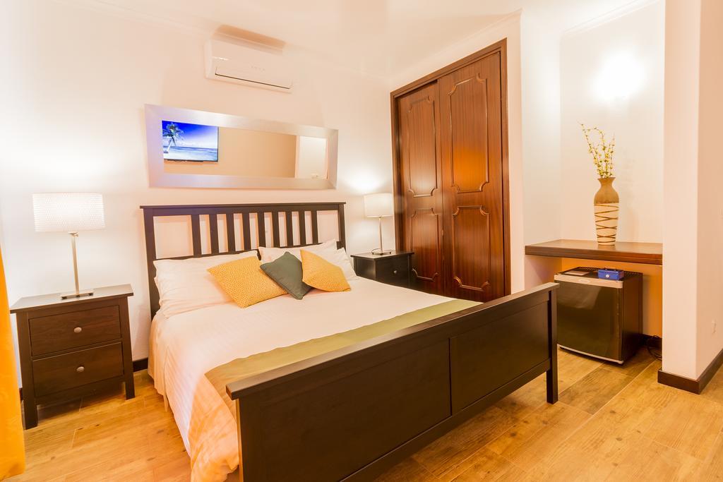 Holiday Lagos Hotel Quarto foto